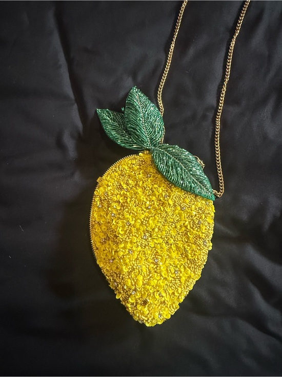 Jewelry - Yellow Lemon Beaded Crossbody Necklace Bag - Unbranded